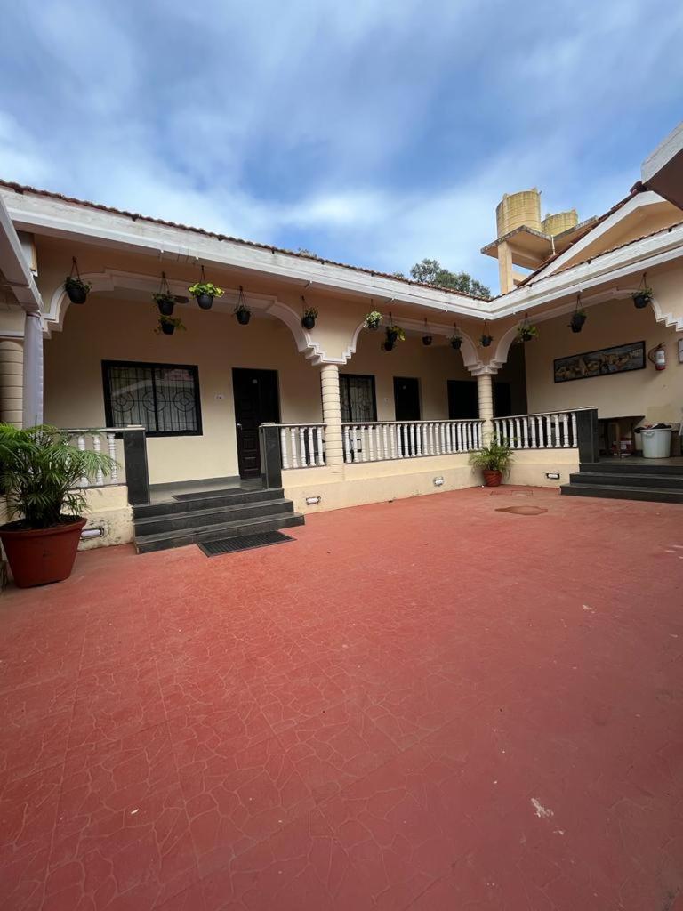Vagator House Resort Goa Extérieur photo