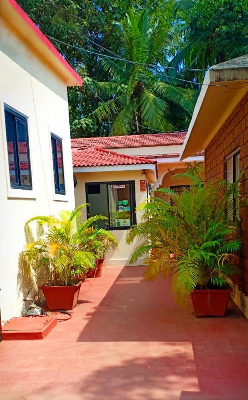 Vagator House Resort Goa Extérieur photo